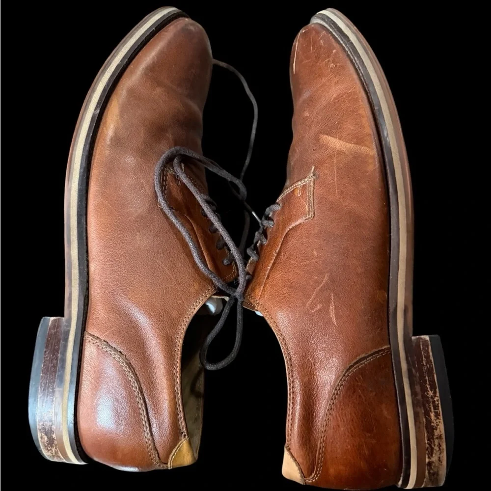 Aldo Men's Cognac Brown Leather Derby Oxfords. Used